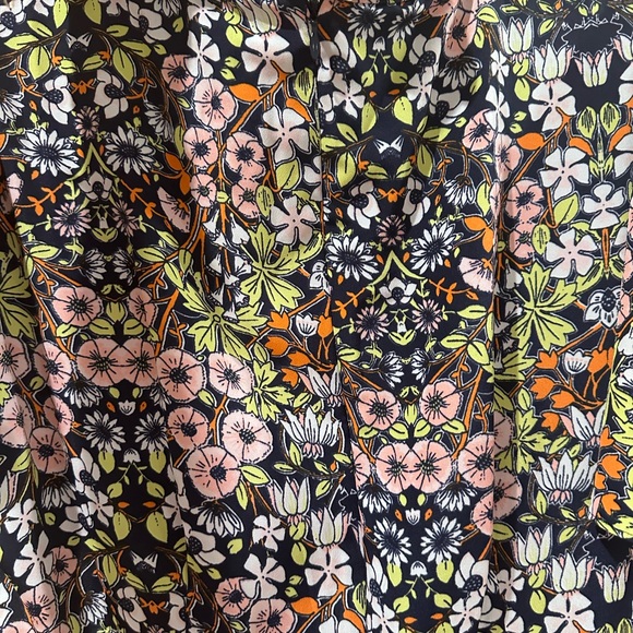 Julia Jordan Floral Dress - Picture 4 of 5